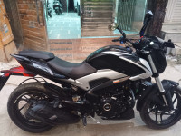 Black Bajaj Dominar 250 2022