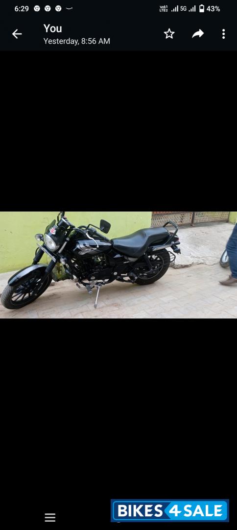 Black Bajaj Avenger Street 160