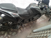 Bajaj Pulsar RS 200 ABS