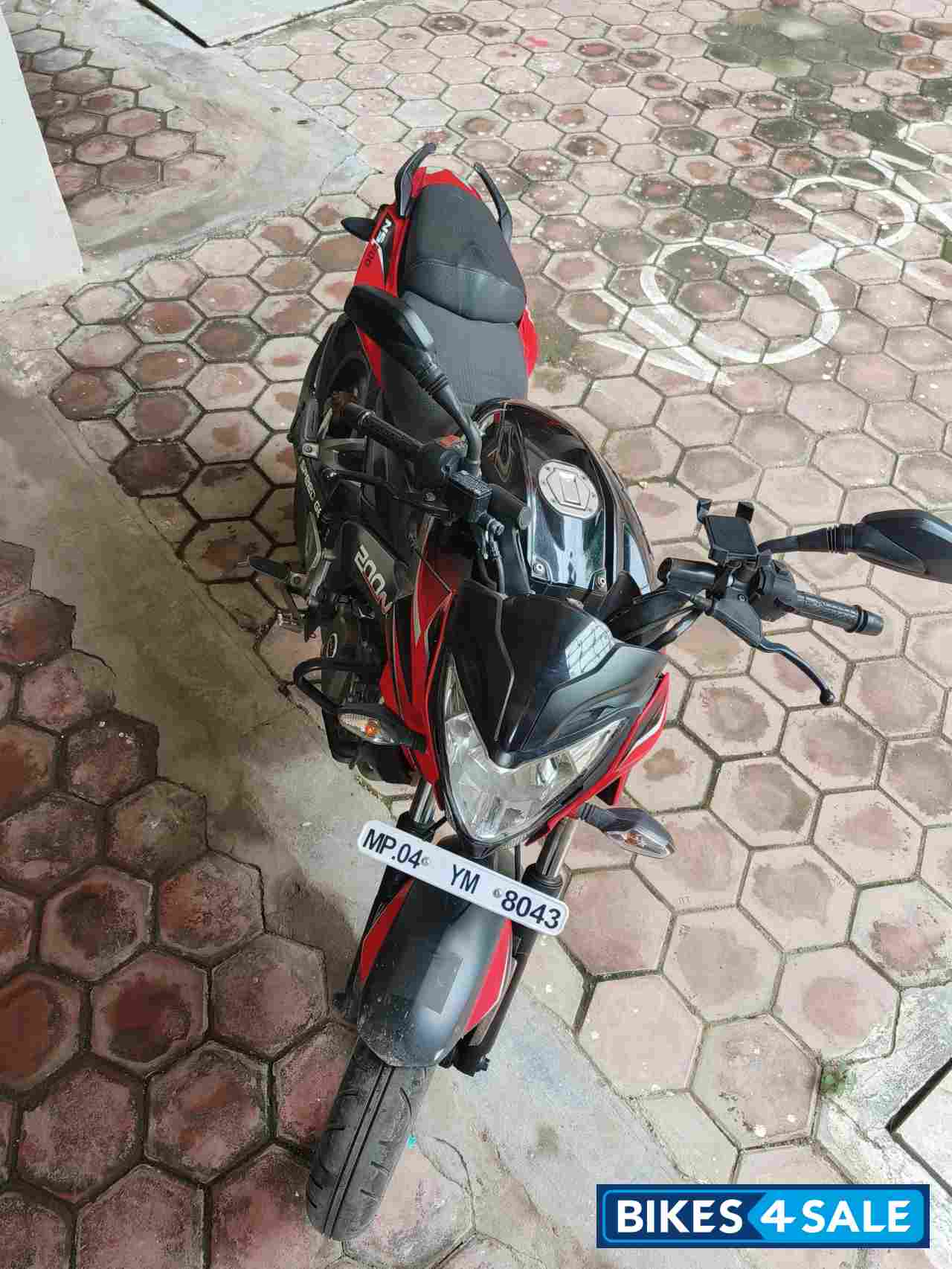 Bajaj Pulsar 200 NS