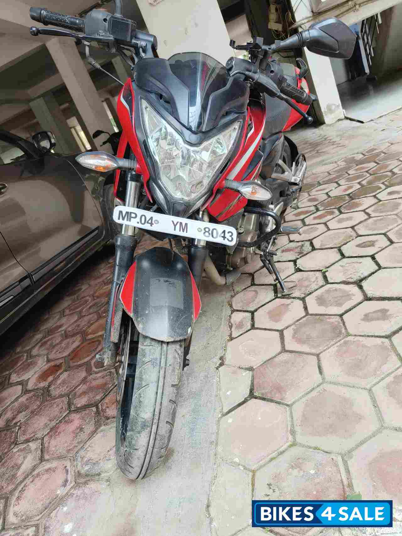 Bajaj Pulsar 200 NS