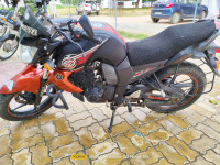 Orange Fire Yamaha FZ-S