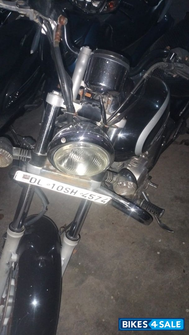 Bajaj Avenger Cruise 220