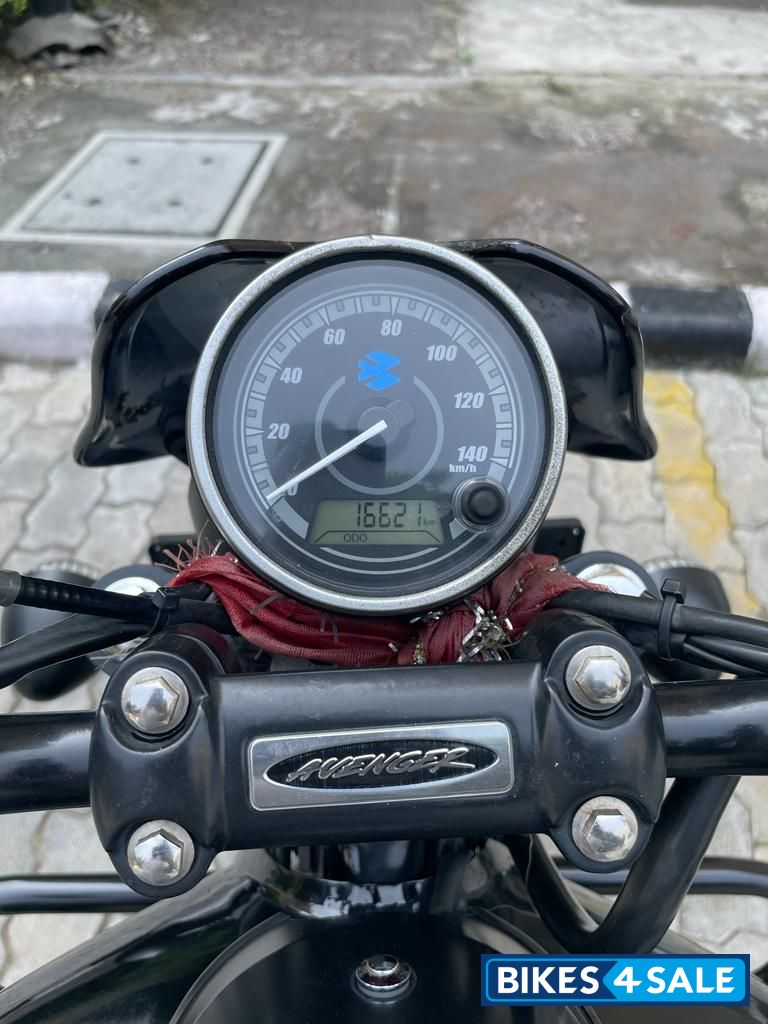 Black Bajaj Avenger Street 160