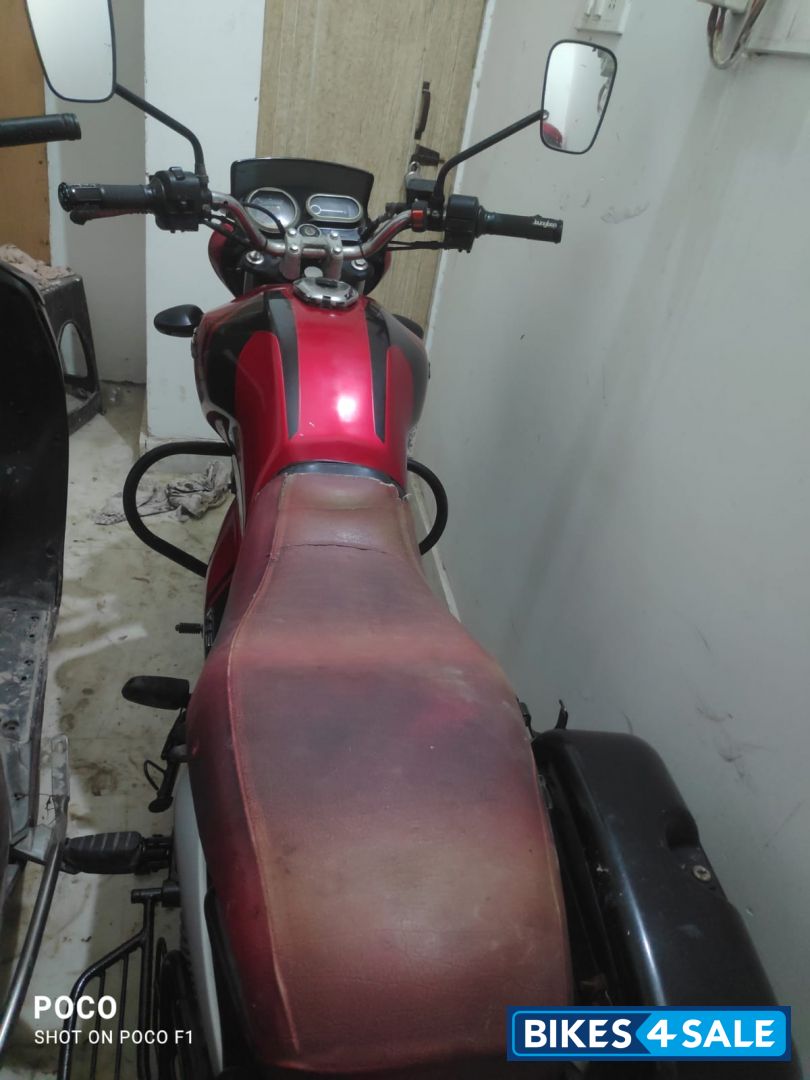Wine Red Bajaj V15