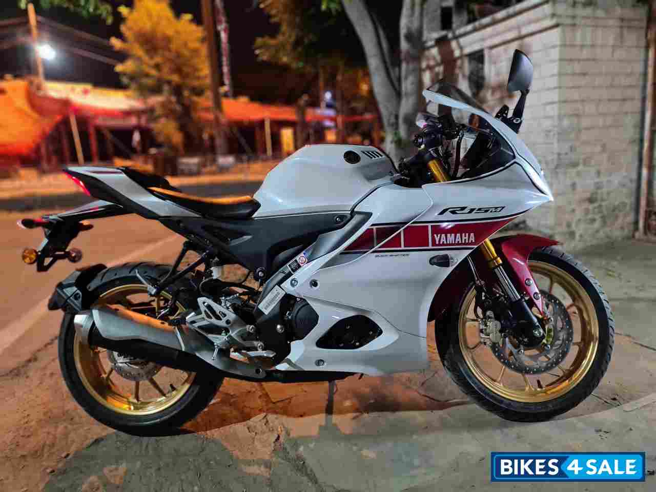 Red And White Yamaha R15M WGP 60th Anniversary Edition