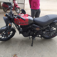 Royal Enfield Hunter 350 Retro