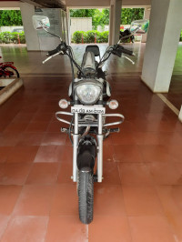 Bajaj Avenger 220 DTS-i