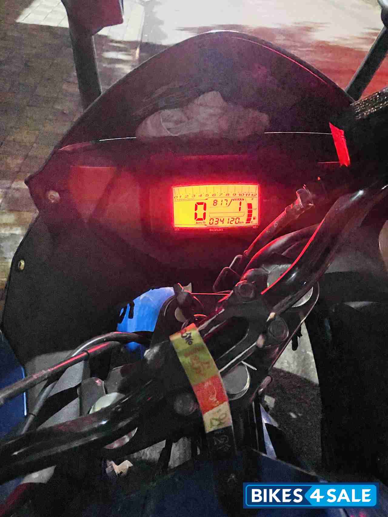 Blue Suzuki Gixxer SF Fi