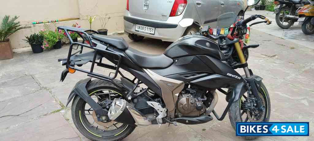 Suzuki Gixxer 250
