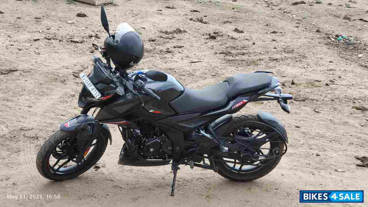 Bajaj Pulsar N160 Dual Channel ABS