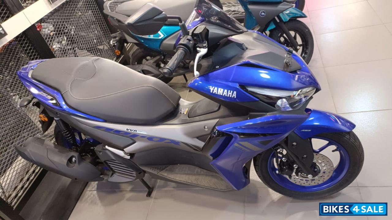 Blue Yamaha Aerox 155