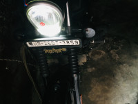 Bajaj Avenger 220 DTS-i