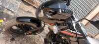 Bajaj Pulsar 125 Neon Disc Single Seat