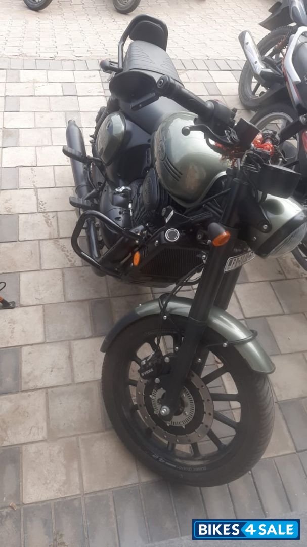 Cosmic Carbon Jawa 42 Dual Channel ABS Cosmic Carbon