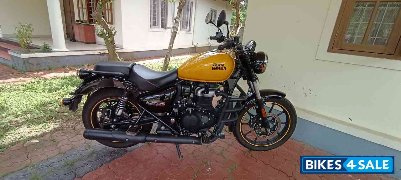 Yellow Royal Enfield Meteor 350 Fireball