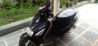 Black Suzuki  swish 125