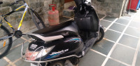 Black Suzuki  swish 125