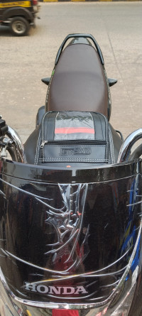 Black Honda CB Unicorn 160