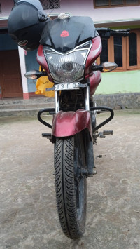 Red Bajaj Discover 125 ST
