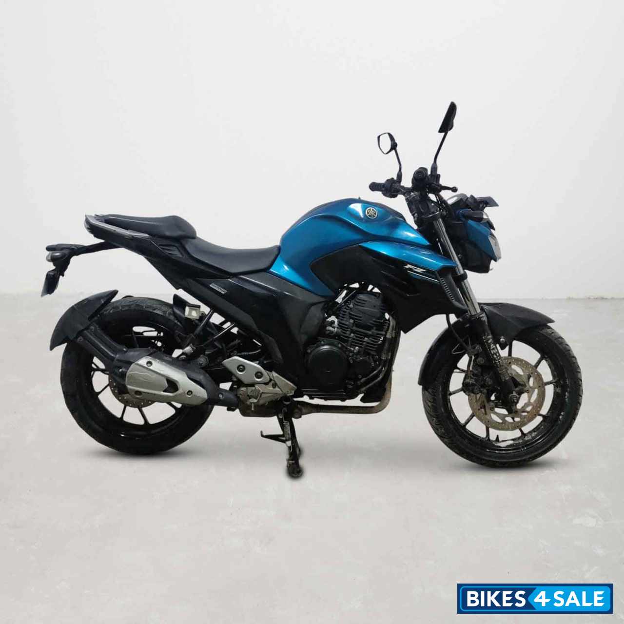 Yamaha FZ25