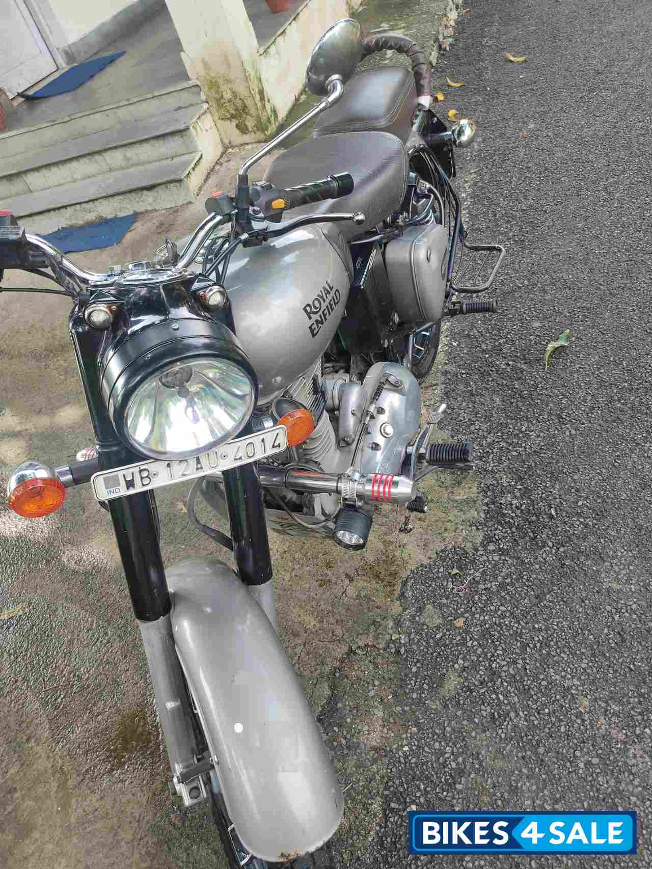 Gun Metal Grey Royal Enfield Classic Gunmetal Grey