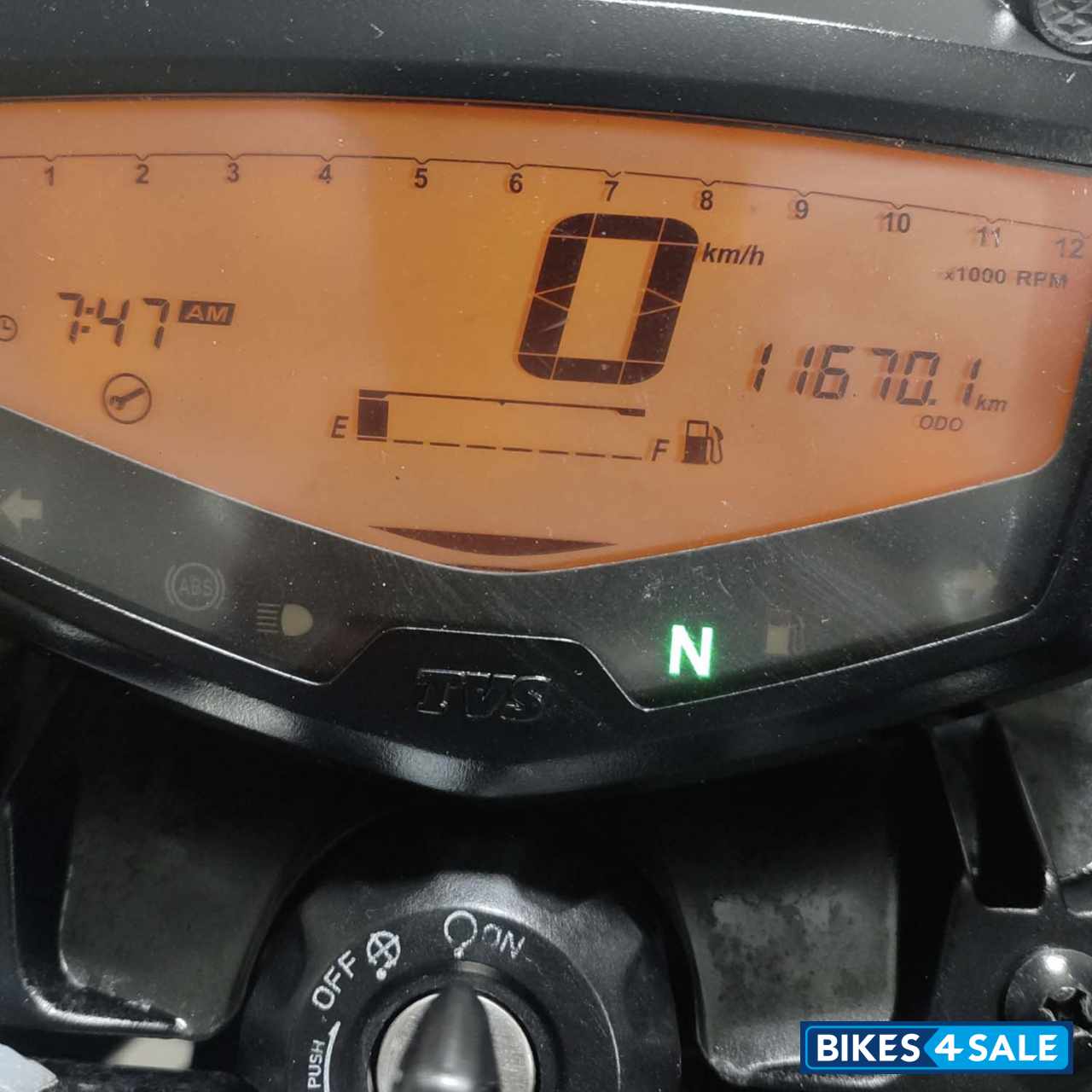 TVS Apache RTR 160 4V