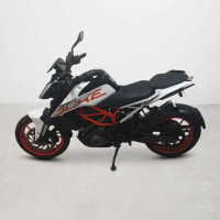 KTM Duke 390