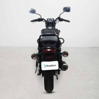 Bajaj Avenger Street 220