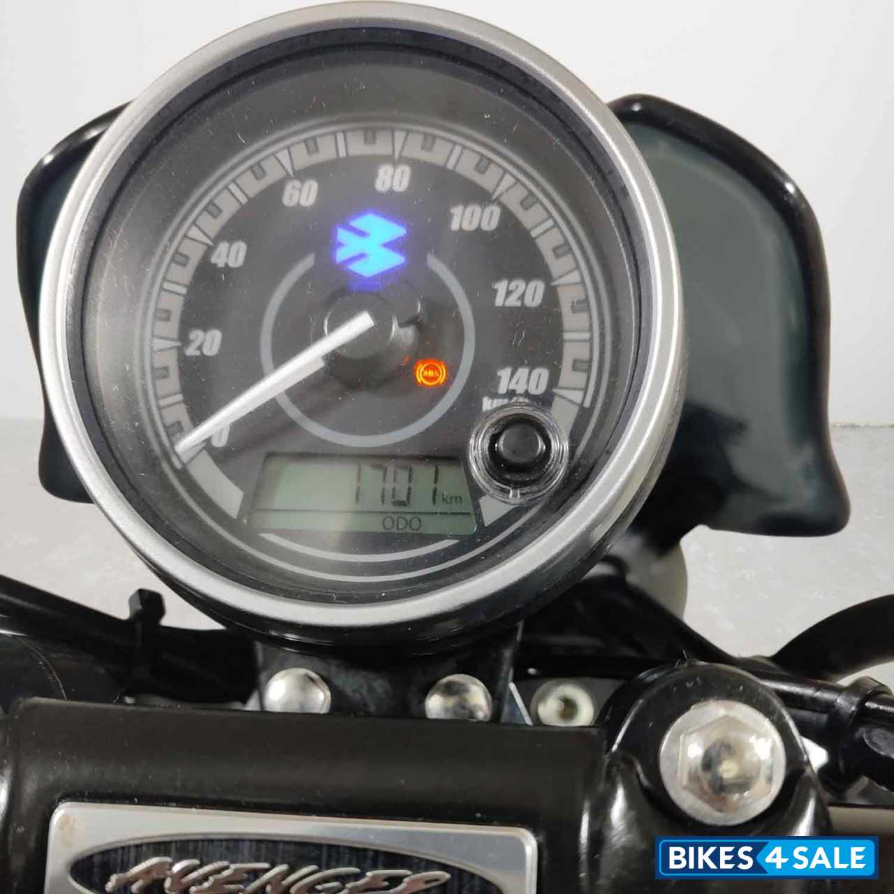 Bajaj Avenger Street 160