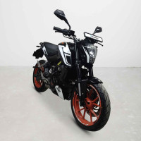 KTM Duke 200