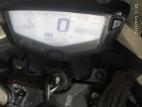 White TVS Apache RTR 200 4V