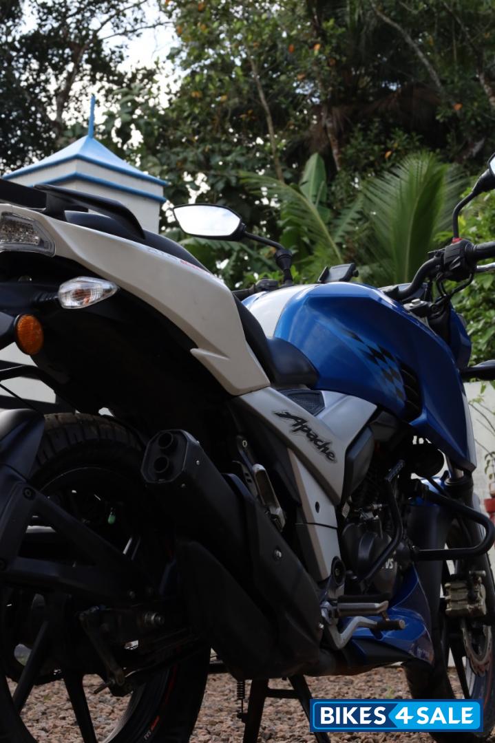 TVS Apache RTR 160 4V