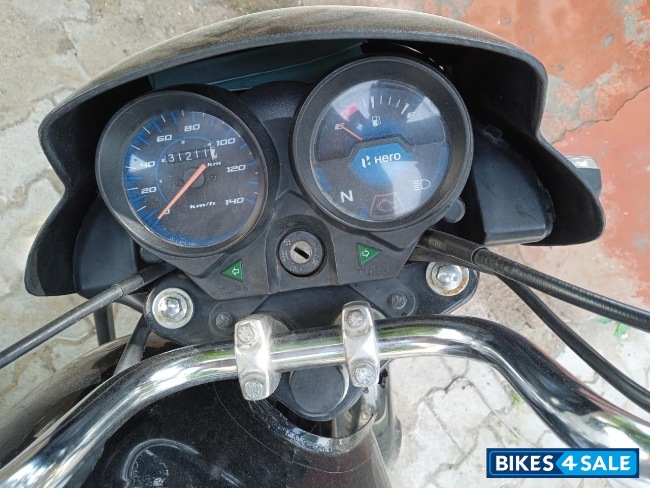 Grey Black Hero HF Deluxe