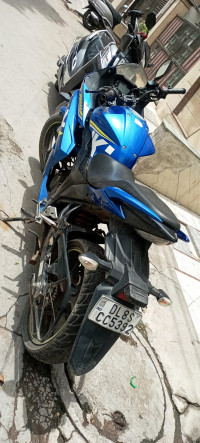 Met.triton Blue Suzuki Gixxer SF