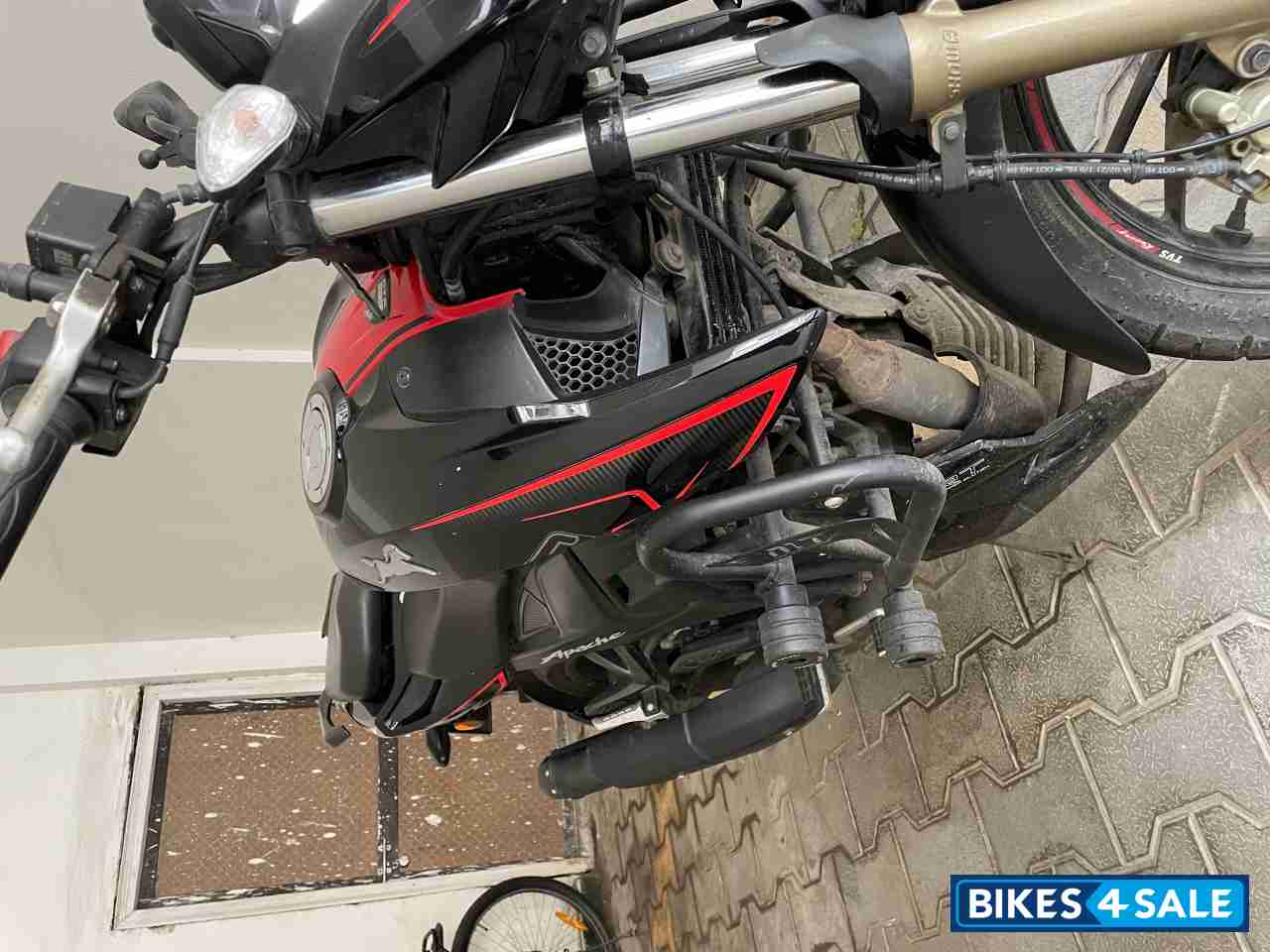 TVS Apache RTR 200 4V ABS Race Edition 2.0