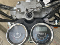 Black Royal Enfield Thunderbird 350