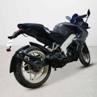 Bajaj Pulsar RS 200