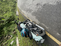 Haileys Teal Jawa 42 Dual Channel ABS Cosmic Carbon