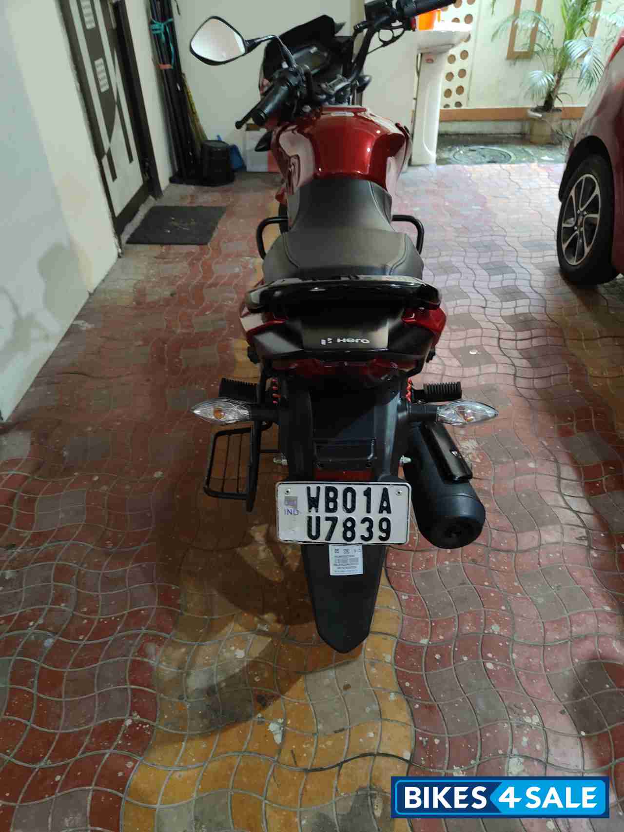 Red Hero Glamour Xtec