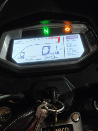 Red Hero Glamour Xtec