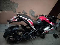 Bajaj Pulsar RS 200 ABS