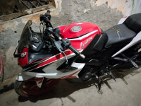 Bajaj Pulsar RS 200 ABS