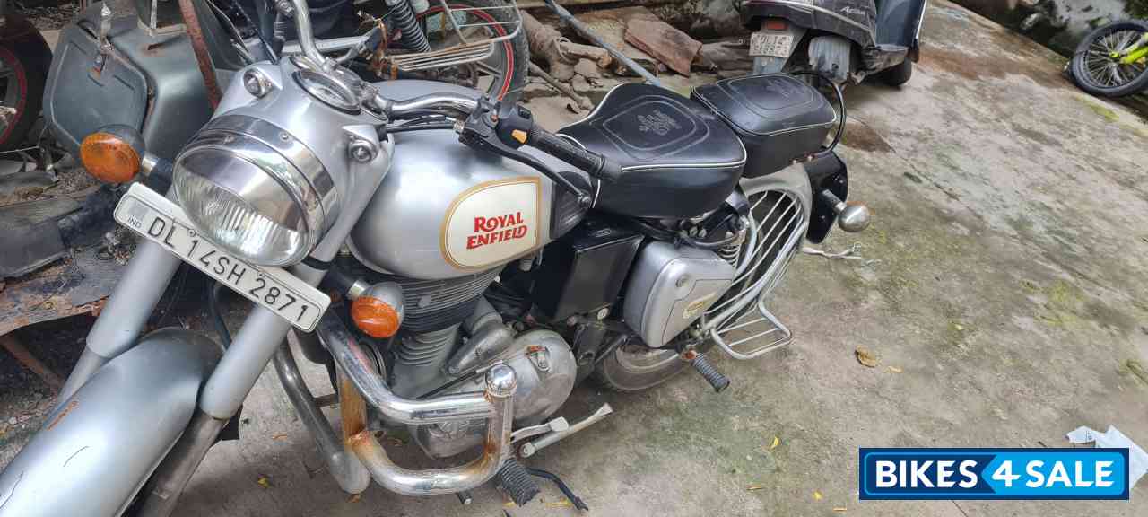 Royal Enfield Classic 350