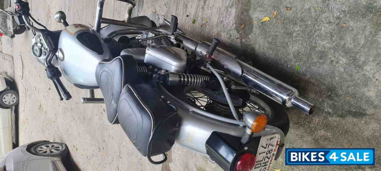 Royal Enfield Classic 350