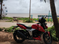 Red TVS Apache RTR 160 4V BS6