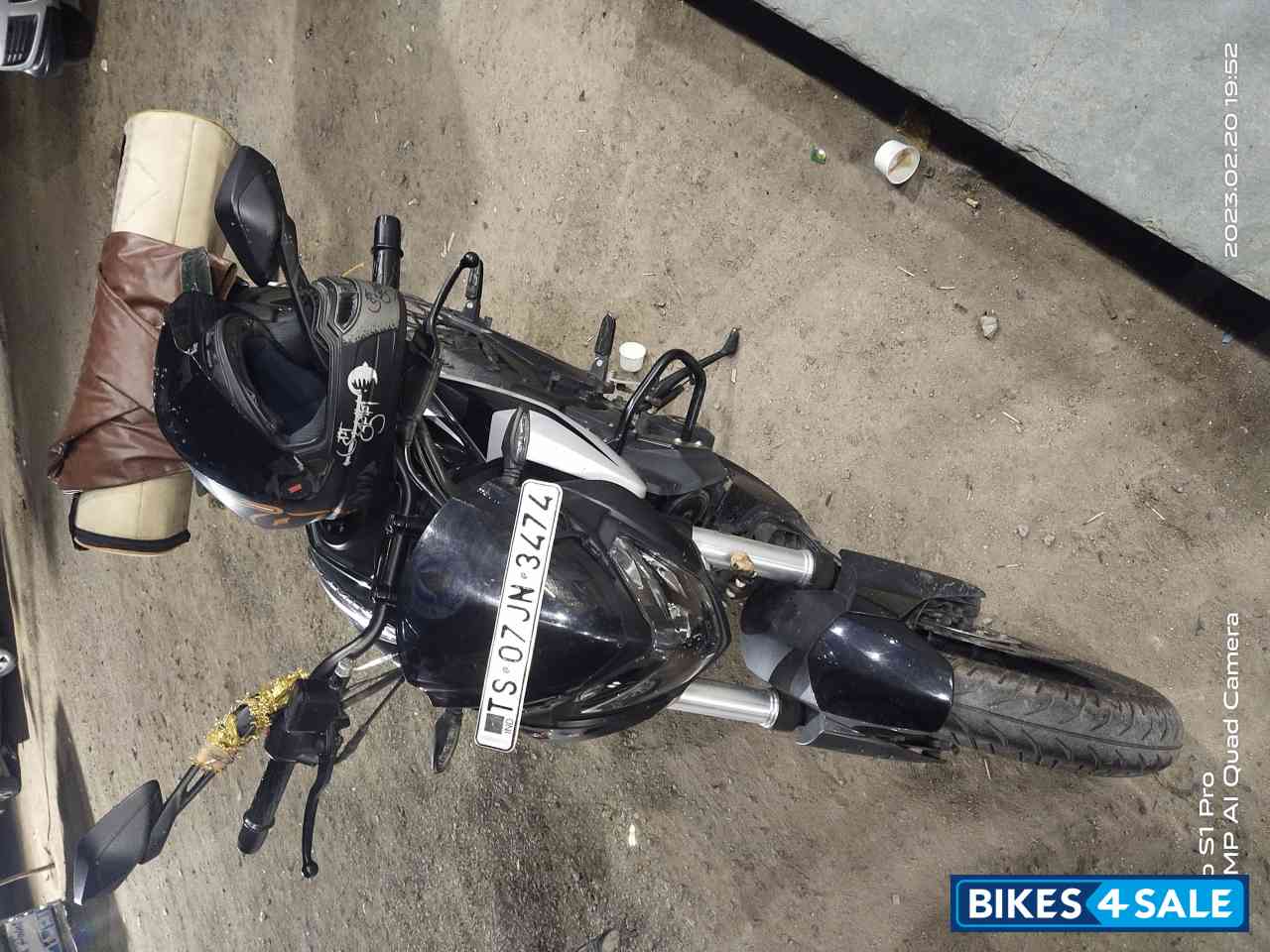 Silver And Black Bajaj Dominar 250 2022