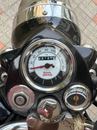 Black Royal Enfield Classic 350