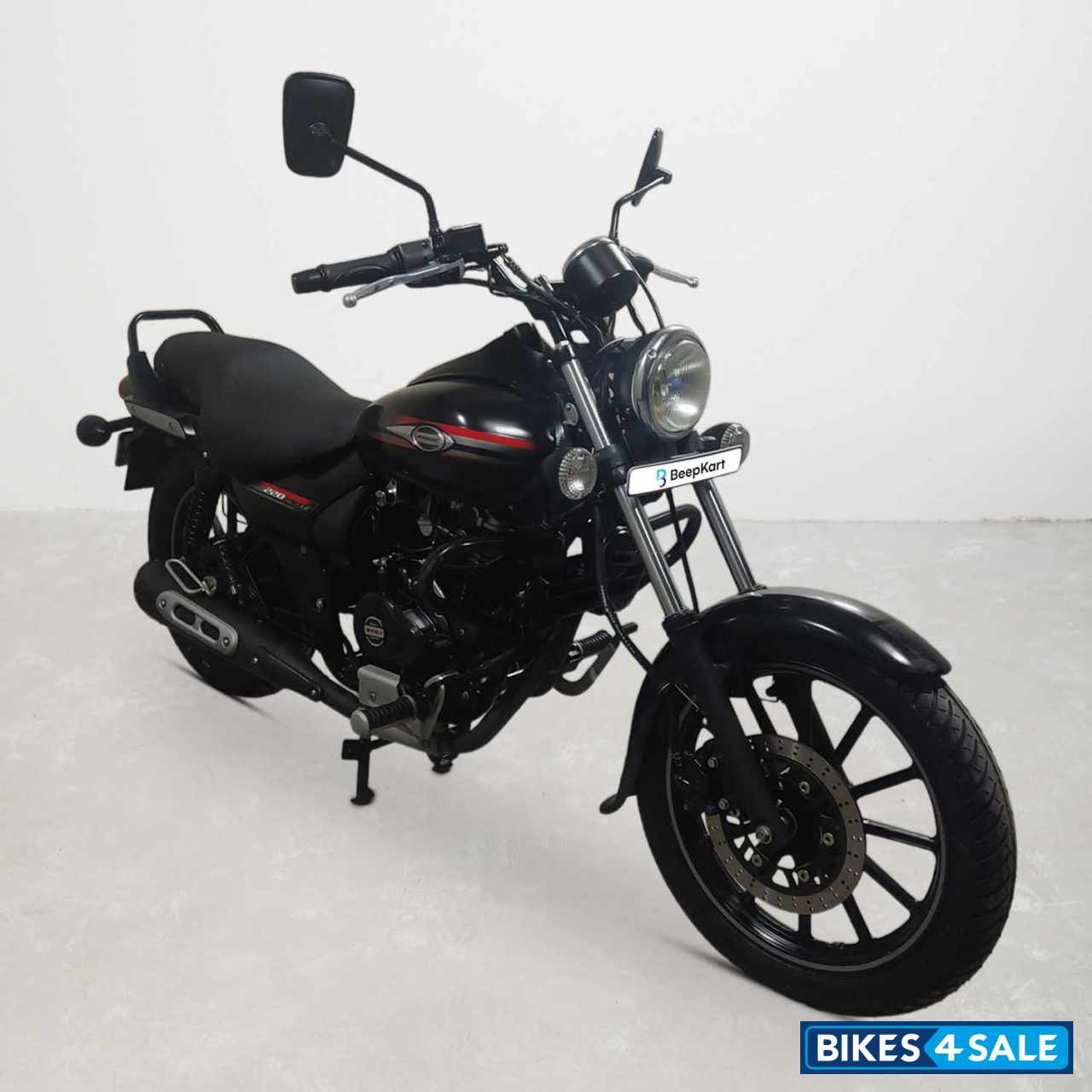 Bajaj Avenger Street 220