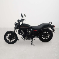 Bajaj Avenger Street 220